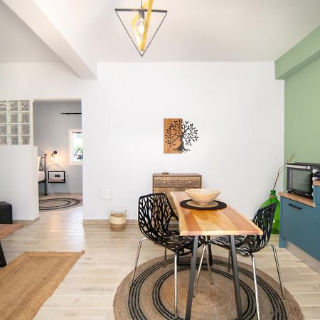 Armoniahousesuites Peritheia Екстериор снимка