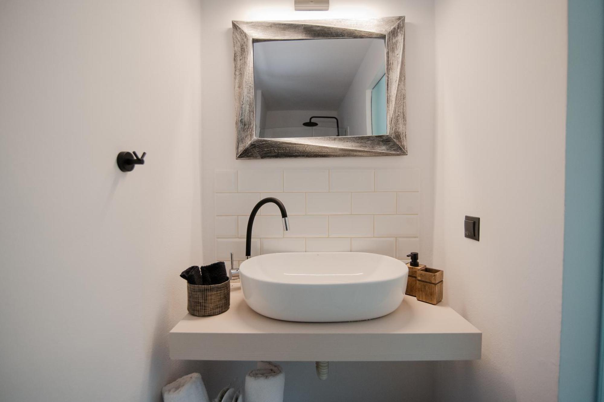 Armoniahousesuites Peritheia Екстериор снимка