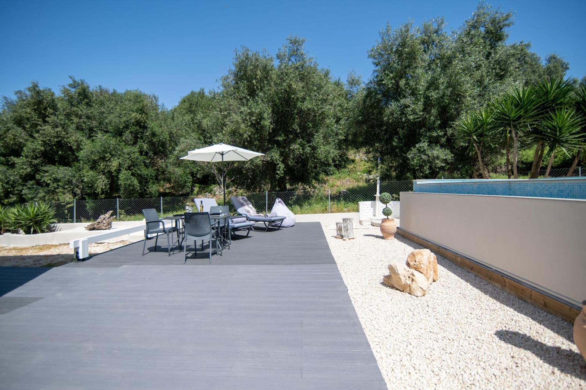 Armoniahousesuites Peritheia Екстериор снимка
